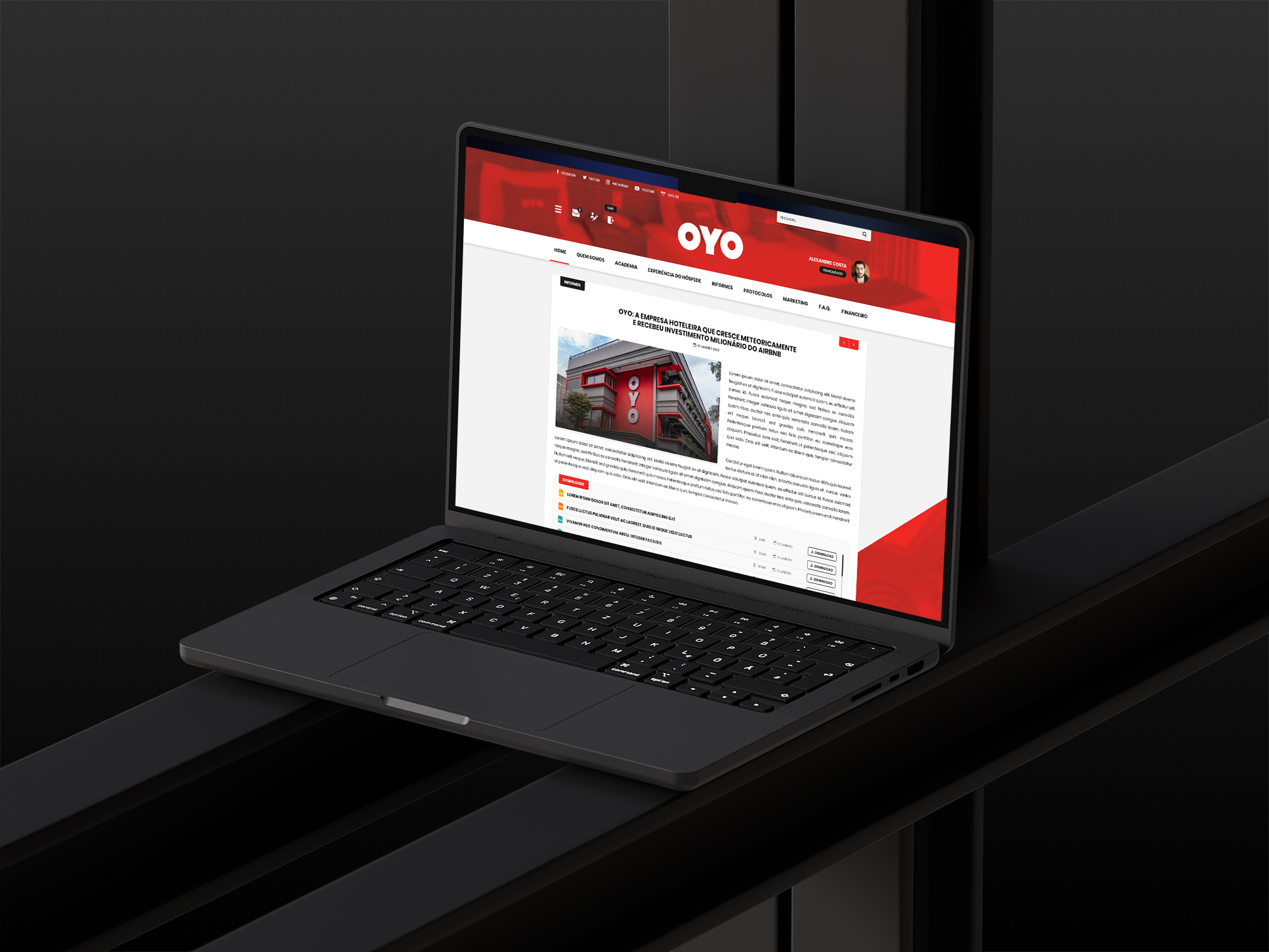 Página de informes da intranet da Rede OYO em um notebook