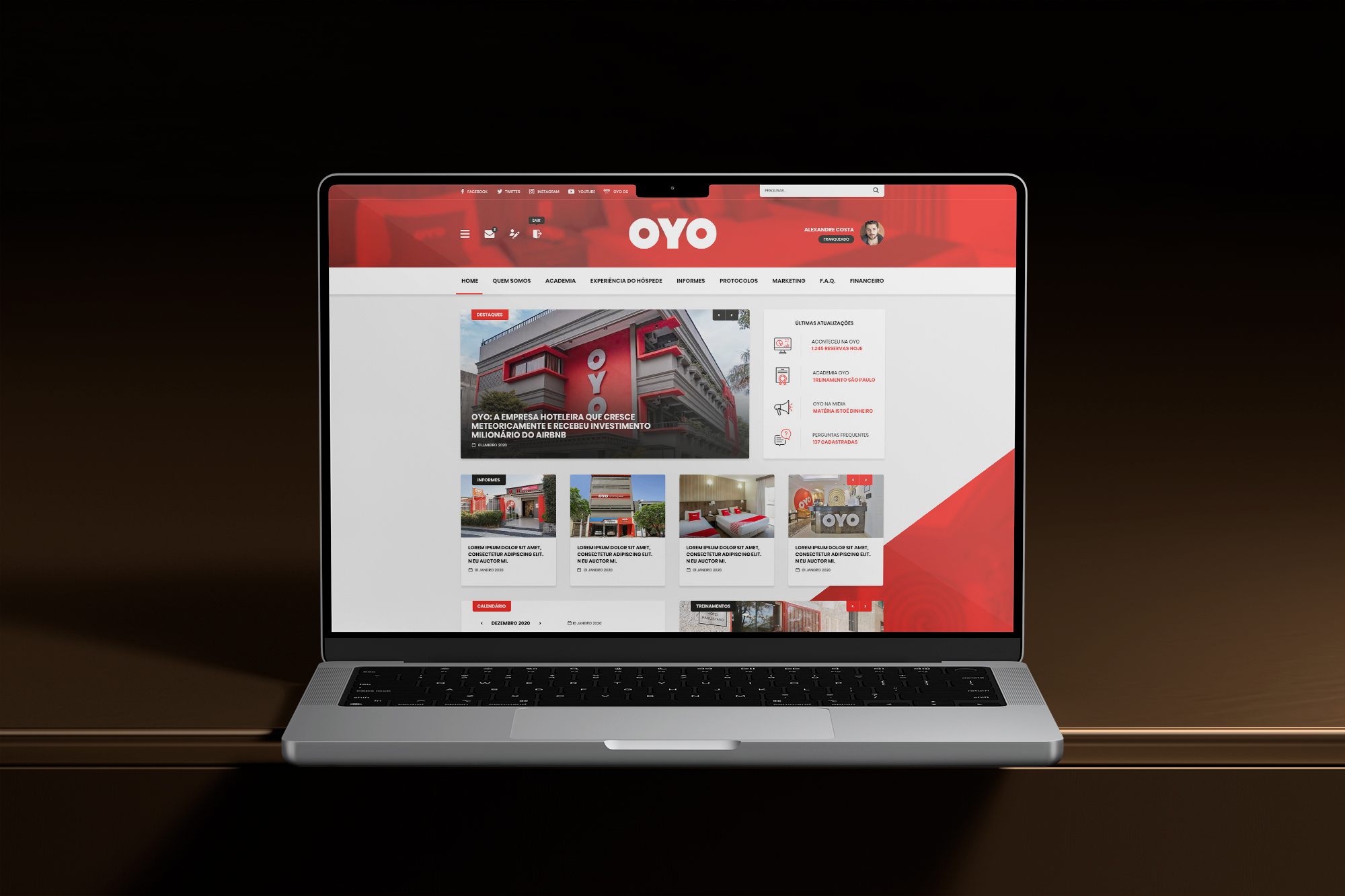 Home da intranet da Rede OYO em um notebook